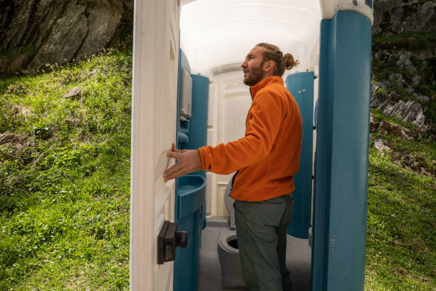 Best Luxury portable toilet rental  in Candor, NC